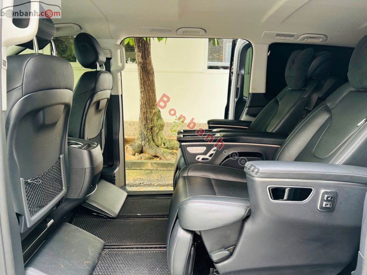 Mercedes Benz V class V250 AMG 2022 - 1 Tỷ 999 Triệu 8