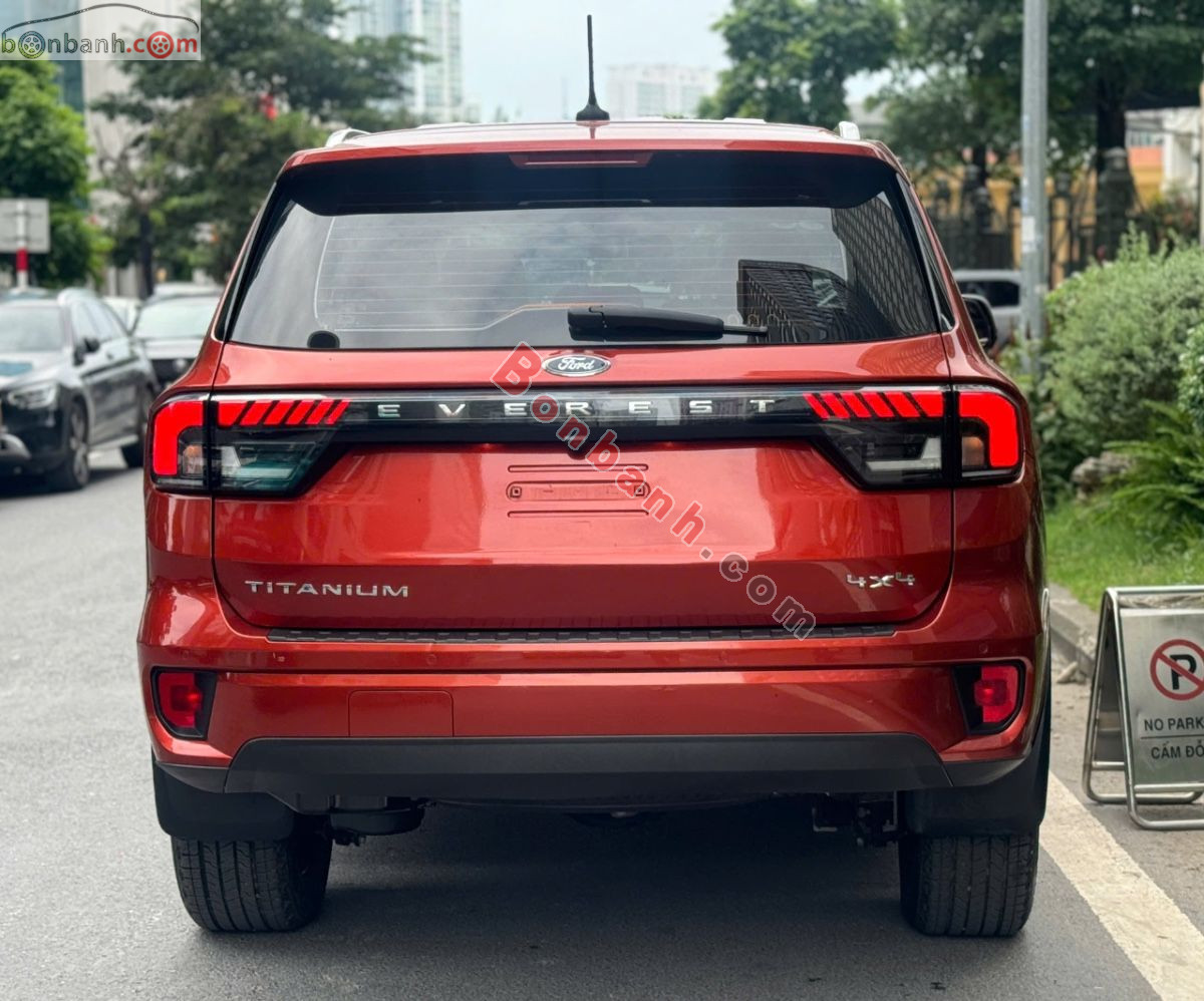 Ford Everest Titanium Plus 2.0L 4x4 AT 2023 - 1 Tỷ 185 Triệu 4