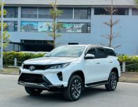 Bán xe Toyota Fortuner 2021 2.4G 4x2 AT Legender giá 1 Tỷ 40 Triệu - Hà Nội