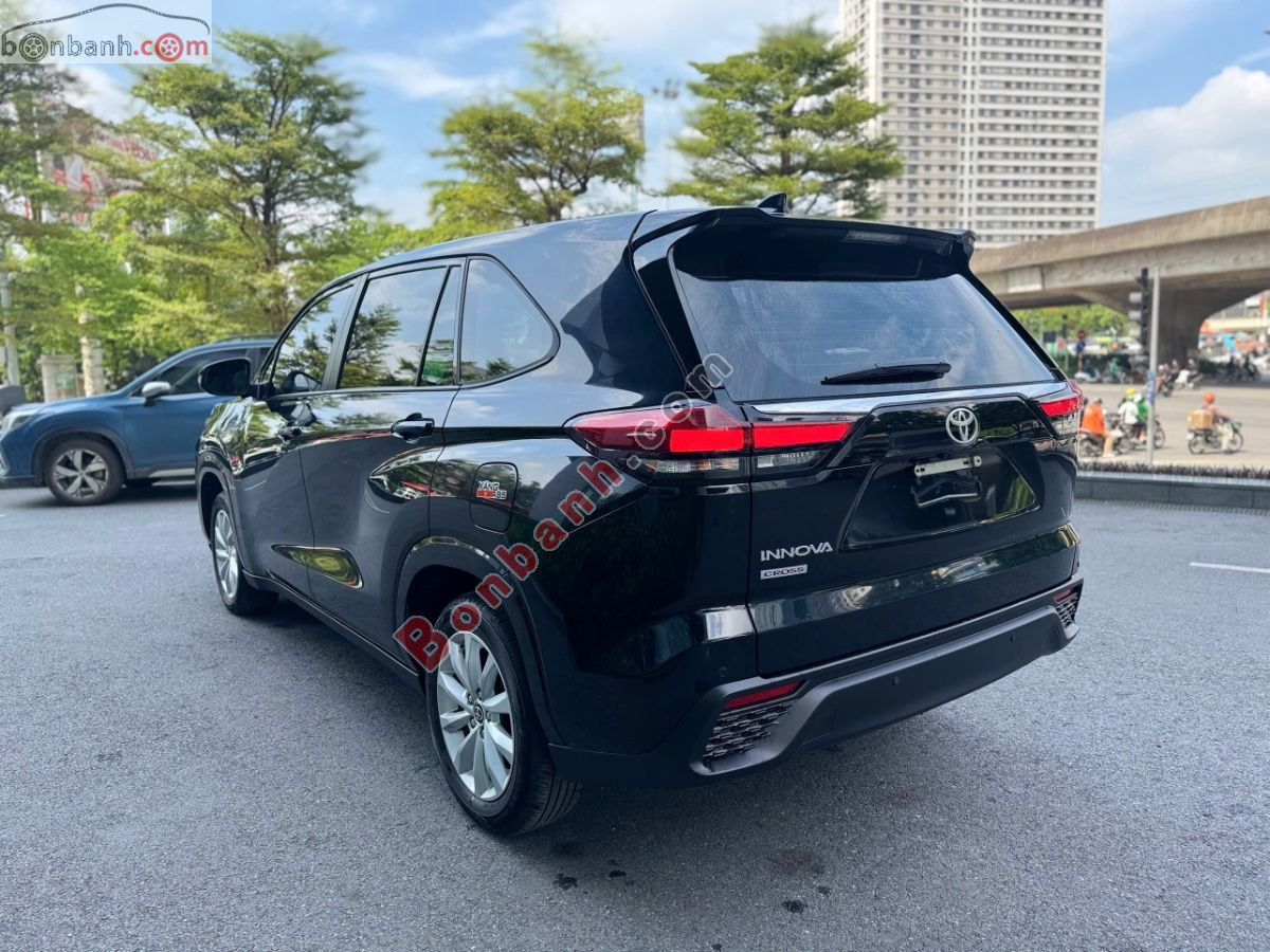 Toyota Innova Cross 2.0V CVT 2025 - 850 Triệu 5