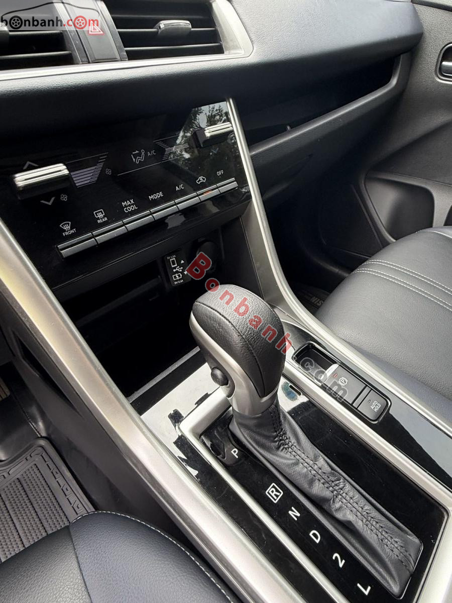 Mitsubishi Xpander Cross 1.5 AT 2024 - 555 Triệu 9