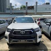 Bán xe Toyota Hilux 2024 Adventure 2.8L 4x4 AT giá 969 Triệu - TP HCM