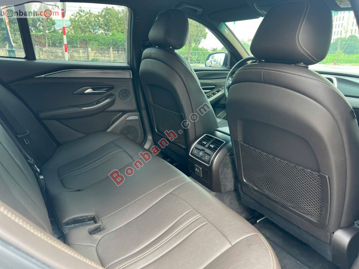 VinFast Lux A 2.0 Base 2.0 AT 2021 - 485 Triệu 9