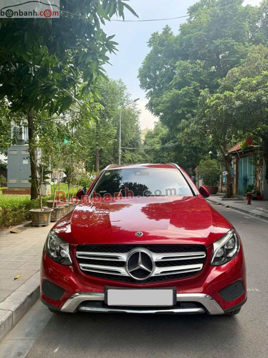 Mercedes Benz GLC 250 4Matic 2017 - 679 Triệu