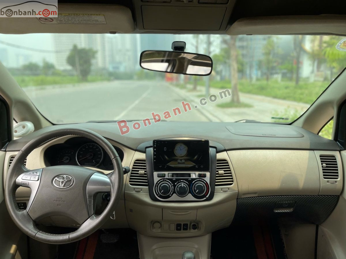 Bán xe ô tô Toyota Innova 2.0G 2015 giá 329 Triệu | 6755550