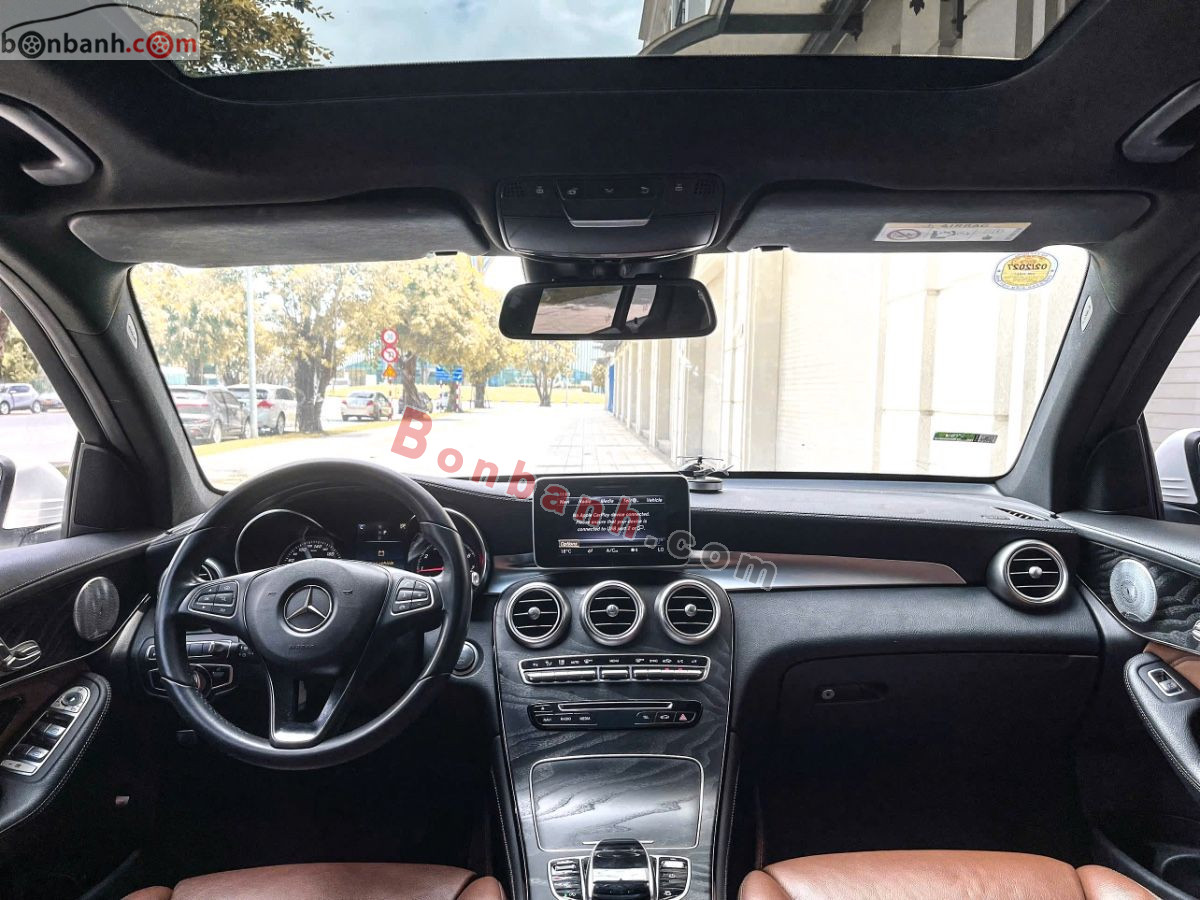 Mercedes Benz GLC 300 4Matic 2018 - 925 Triệu 6