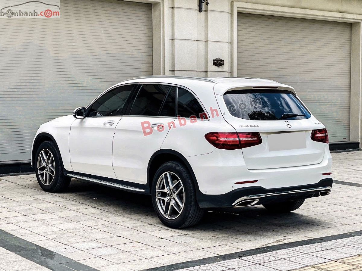 Mercedes Benz GLC 300 4Matic 2018 - 925 Triệu 4
