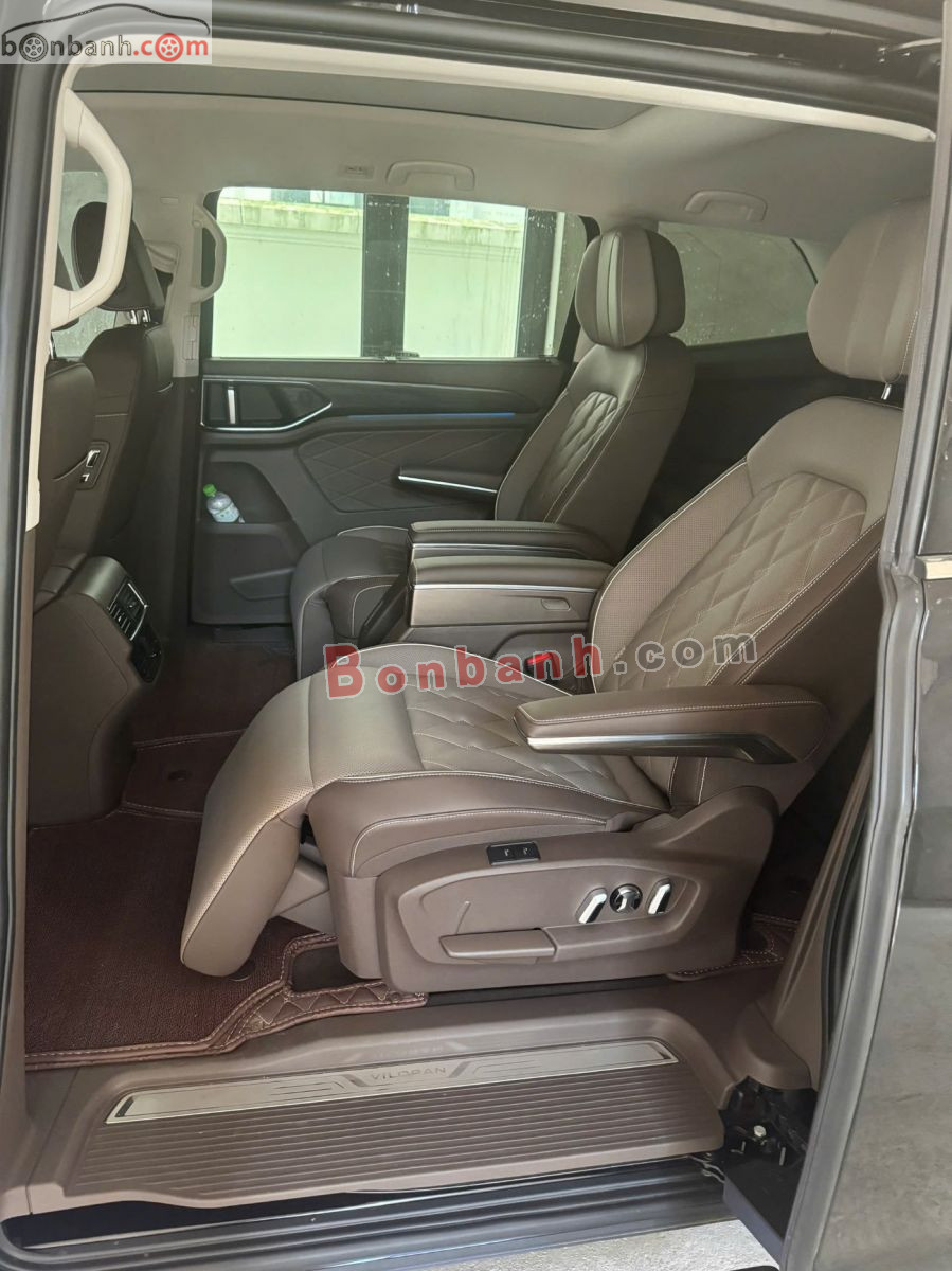 Volkswagen Viloran Luxury 2025 - 2 Tỷ 150 Triệu 4