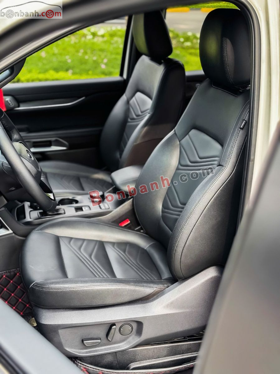 Ford Everest Titanium Plus 2.0L 4x4 AT 2024 - 1 Tỷ 299 Triệu 6