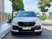 Bán xe VinFast Lux SA 2.0 Premium 2.0 AT 2019 giá 755 Triệu - TP HCM