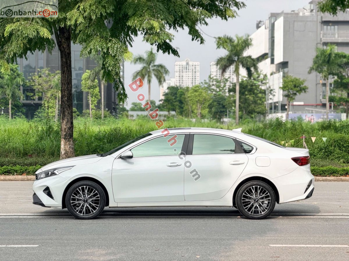 Kia K3 Luxury 1.6 AT 2025 - 579 Triệu 3