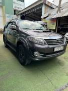 Bán xe Toyota Fortuner 2015 2.5G giá 560 Triệu - TP HCM