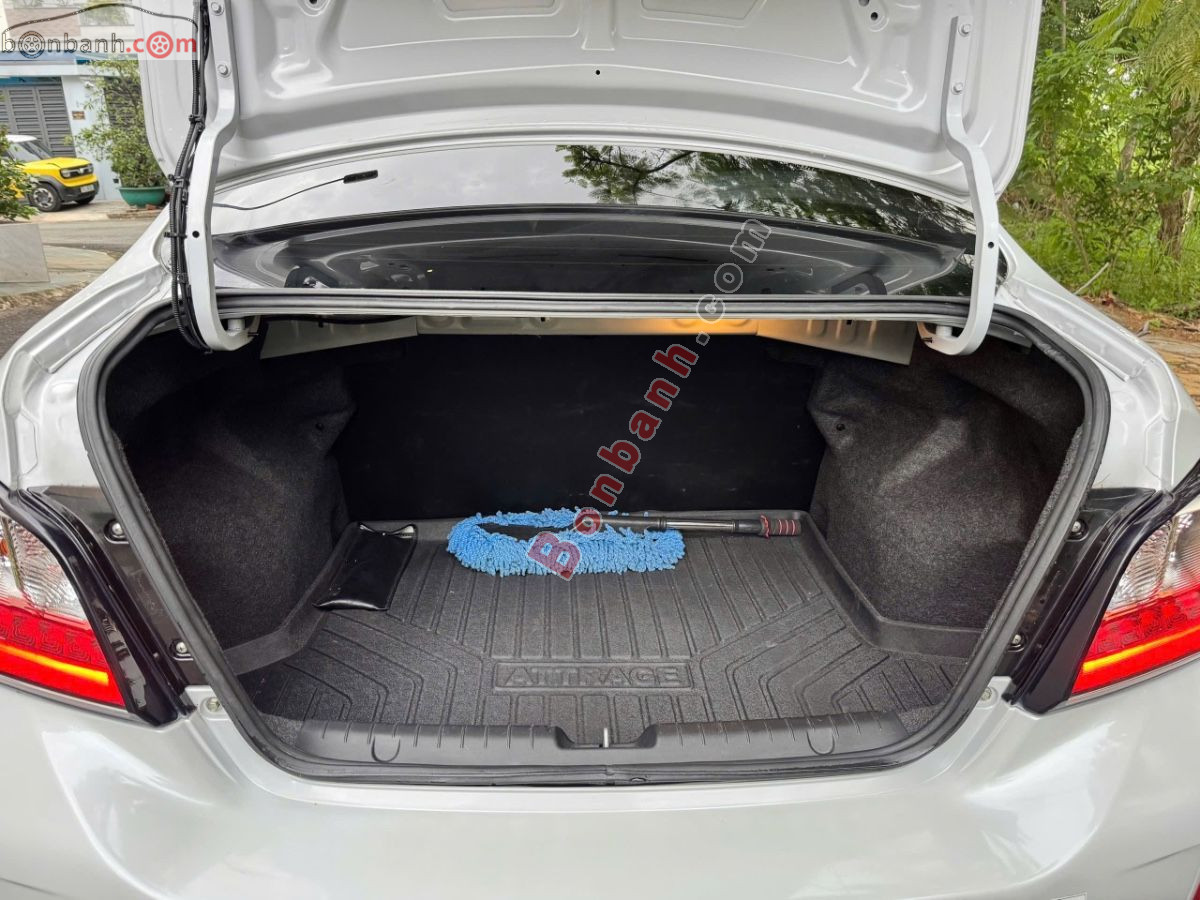 Mitsubishi Attrage Premium 1.2 CVT 2023 - 355 Triệu 10