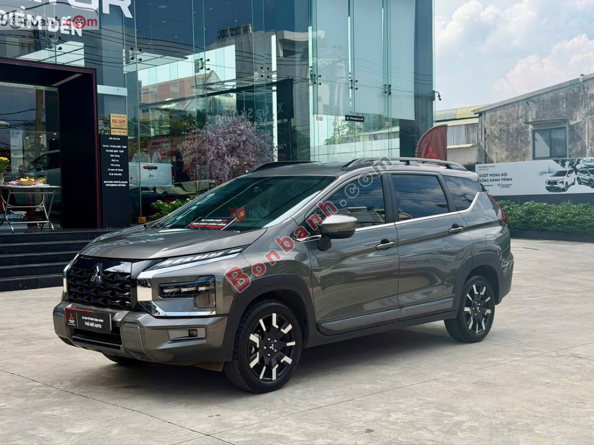 Mitsubishi Xpander Cross 1.5 AT 2026 - 615 Triệu 2