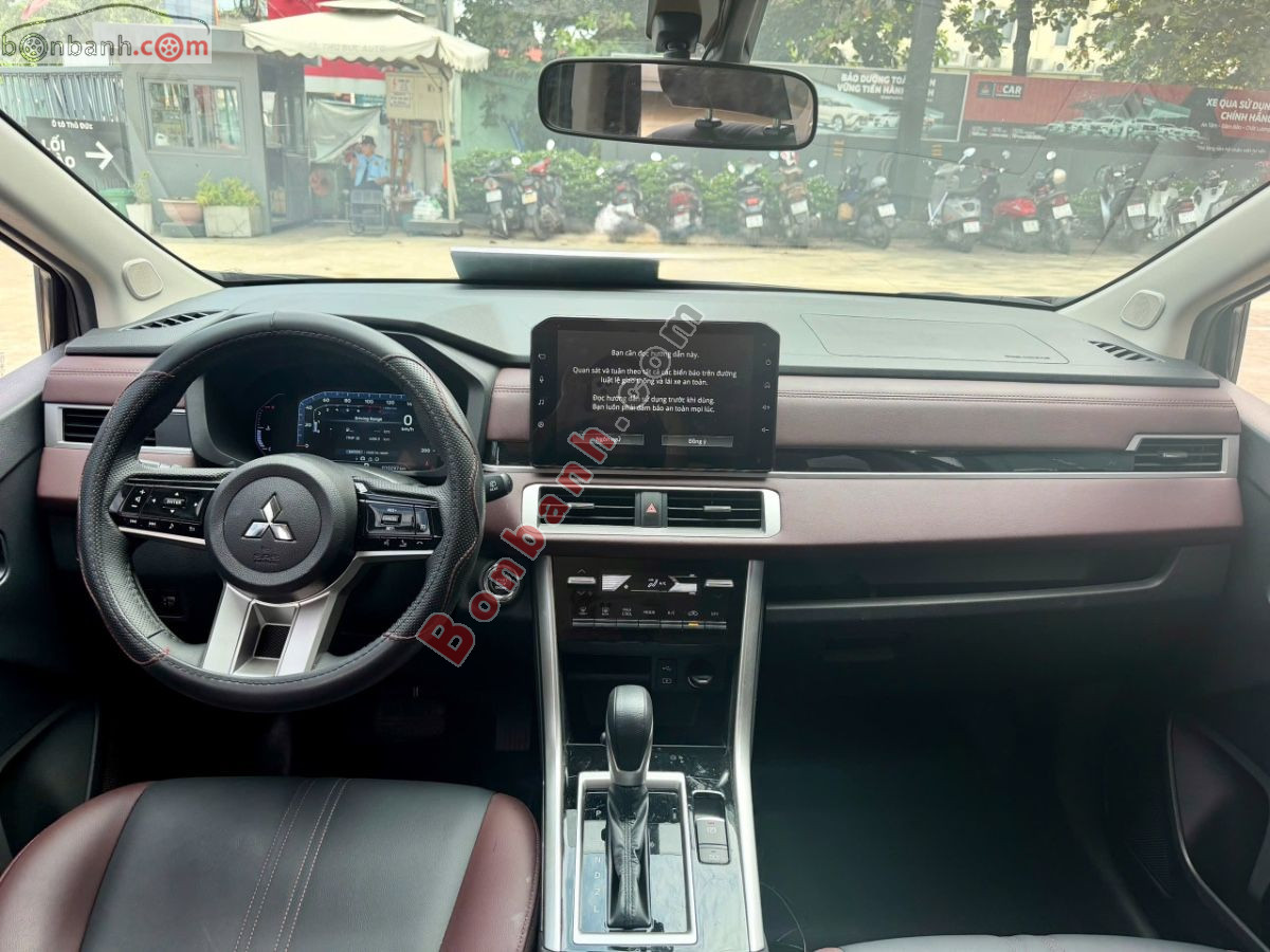 Mitsubishi Xpander Cross 1.5 AT 2026 - 615 Triệu 8