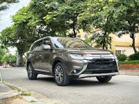 Bán xe Mitsubishi Outlander 2018 2.0 CVT giá 460 Triệu - Hà Nội