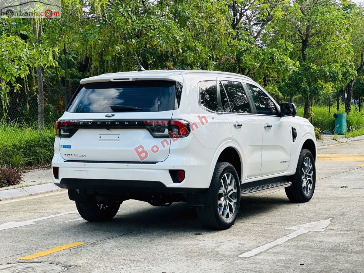 Ford Everest Titanium 2.0L 4x2 AT 2023 - 1 Tỷ 99 Triệu 3