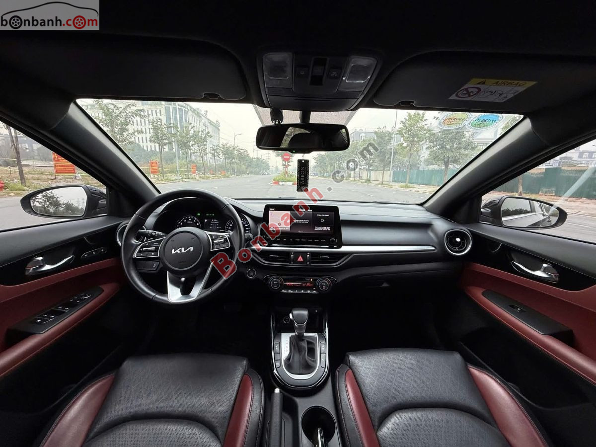 Kia K3 Premium 2.0 AT 2022 - 520 Triệu 9