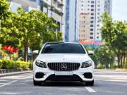Bán xe Mercedes Benz E class 2017 E300 AMG giá 950 Triệu - Hà Nội