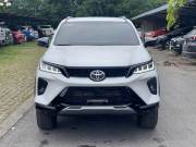 Bán xe Toyota Fortuner 2022 Legender 2.4L 4x2 AT giá 1 Tỷ 99 Triệu - Hà Nội