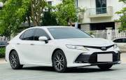 Bán xe Toyota Camry 2024 2.0Q giá 1 Tỷ 135 Triệu - Hà Nội