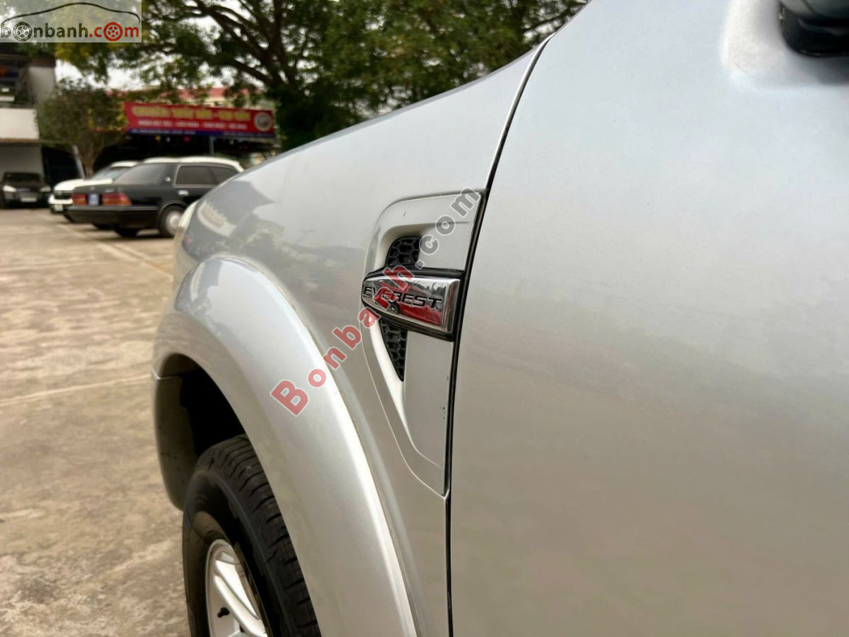 Ford Everest 2.6L 4x4 MT 2011 - 175 Triệu 5