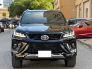 Bán xe Toyota Fortuner 2020 2.4G 4x2 AT Legender giá 899 Triệu - Hà Nội