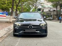 Bán xe Mercedes Benz C class 2022 C300 AMG giá 1 Tỷ 739 Triệu - TP HCM