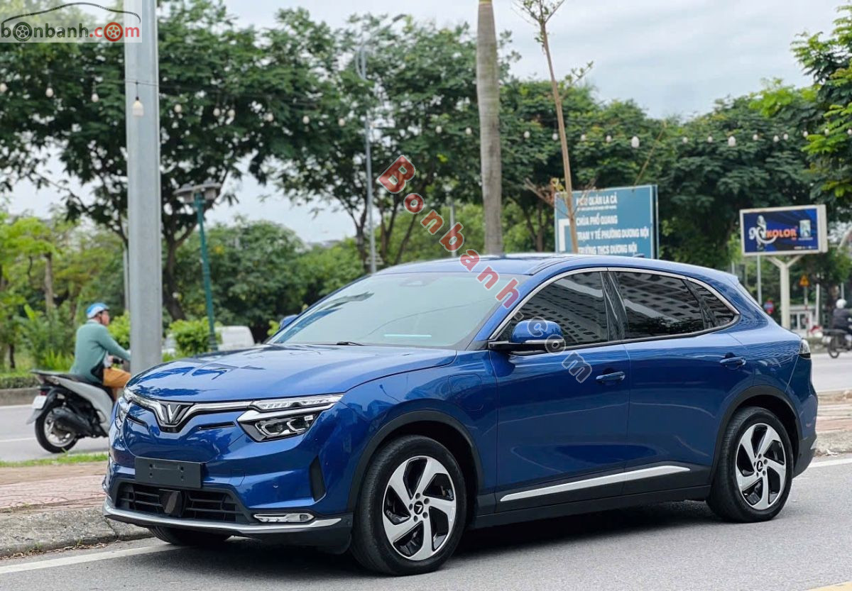 VinFast VF8 Eco AWD 2023 - 620 Triệu