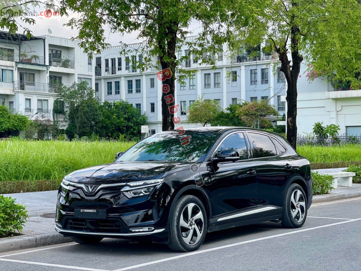 VinFast VF8 Eco AWD 2023 - 640 Triệu