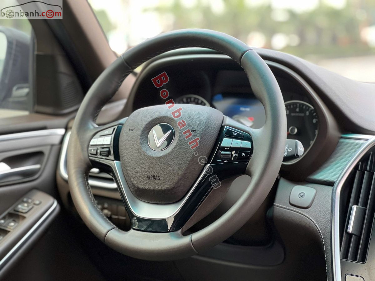 VinFast Lux SA 2.0 Base 2.0 AT 2019 - 480 Triệu 10