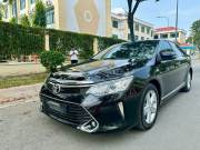 Bán xe Toyota Camry 2017 2.5Q giá 690 Triệu - TP HCM
