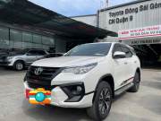 Bán xe Toyota Fortuner 2019 2.7V 4x2 AT TRD giá 828 Triệu - TP HCM