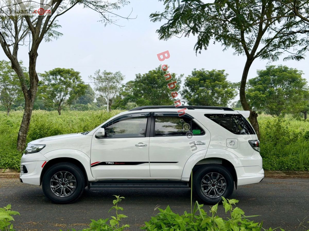 Toyota Fortuner TRD Sportivo 4x2 AT 2016 - 479 Triệu 3