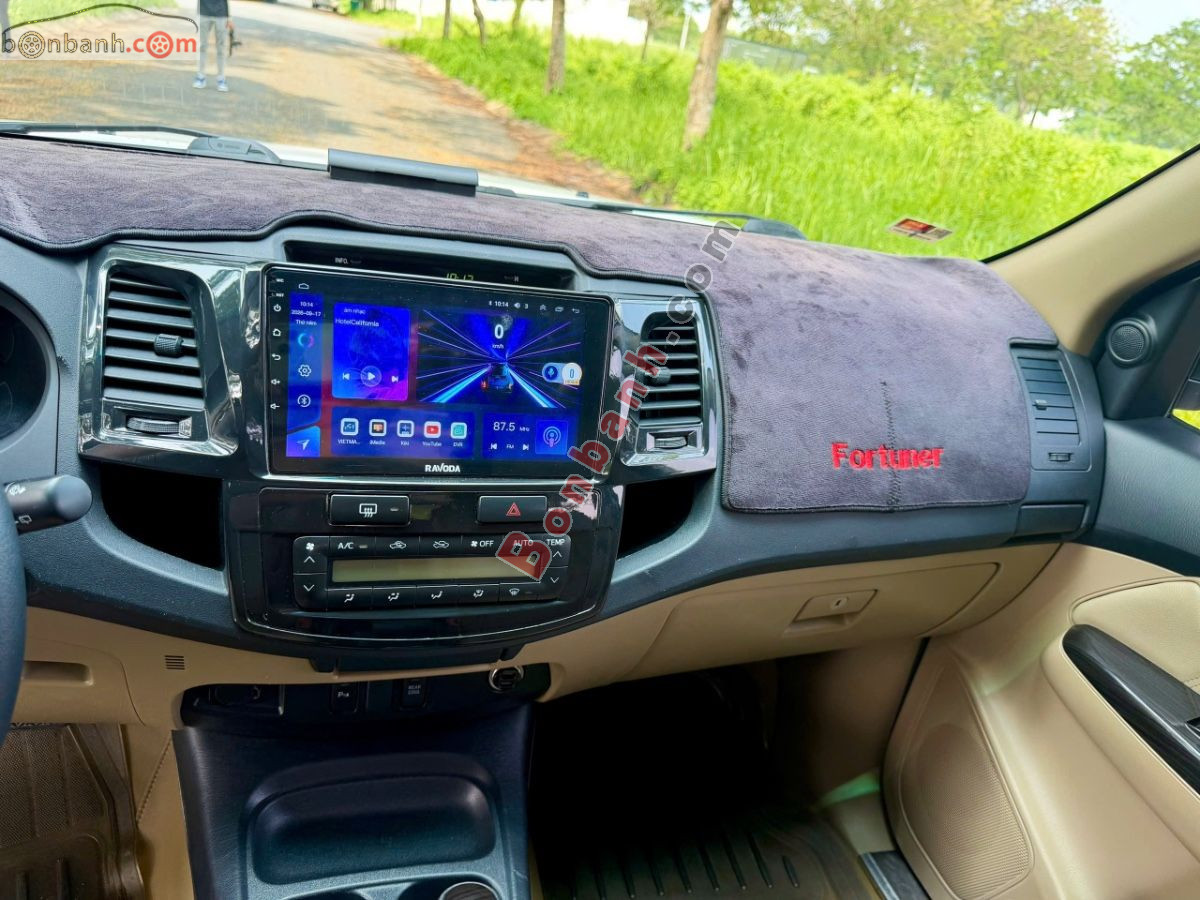 Toyota Fortuner TRD Sportivo 4x2 AT 2016 - 479 Triệu 8