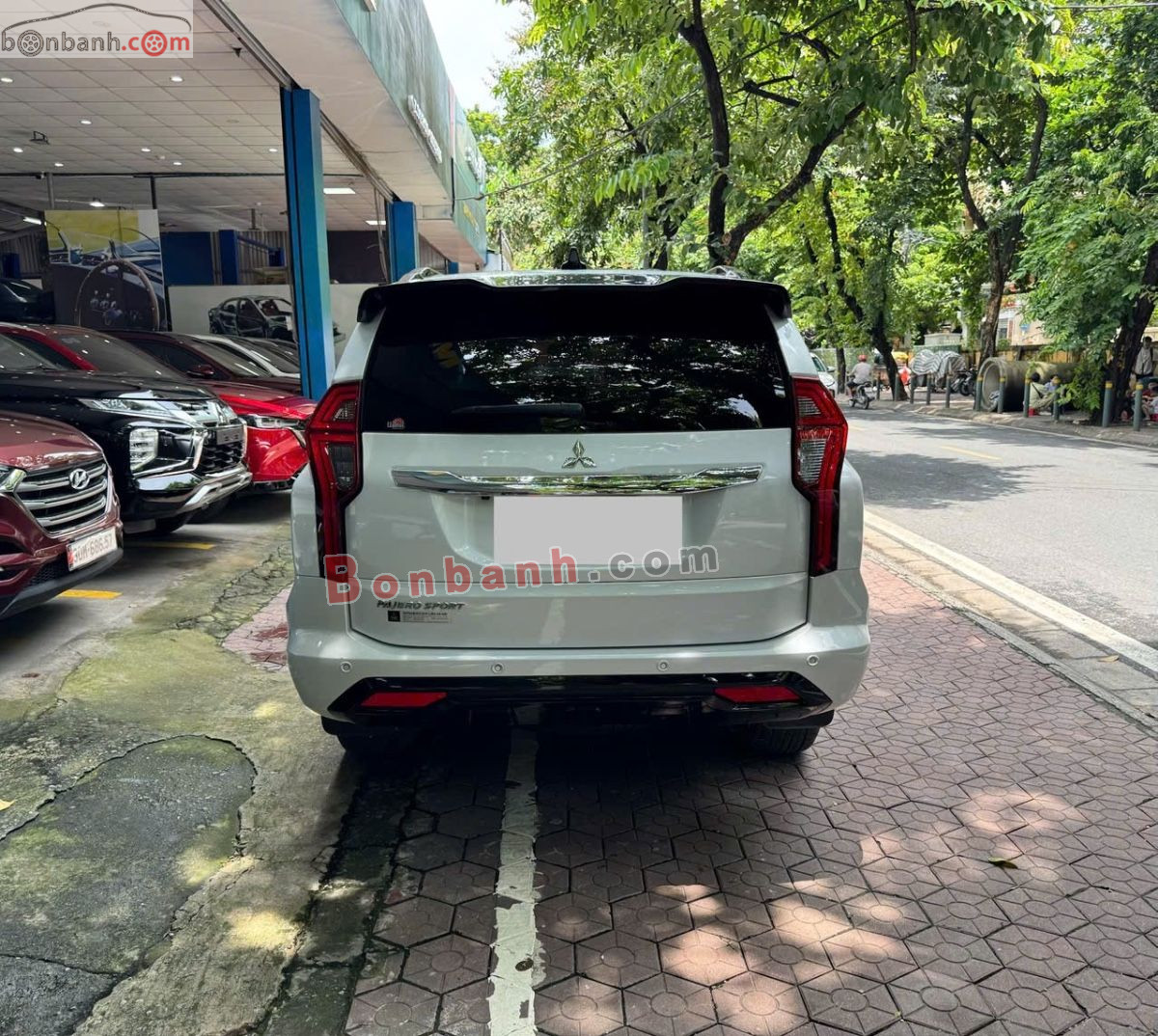 Mitsubishi Pajero Sport 2.4D 4x4 AT 2023 - 999 Triệu 4
