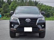 Bán xe Toyota Fortuner 2022 2.4L 4x2 AT giá 960 Triệu - TP HCM