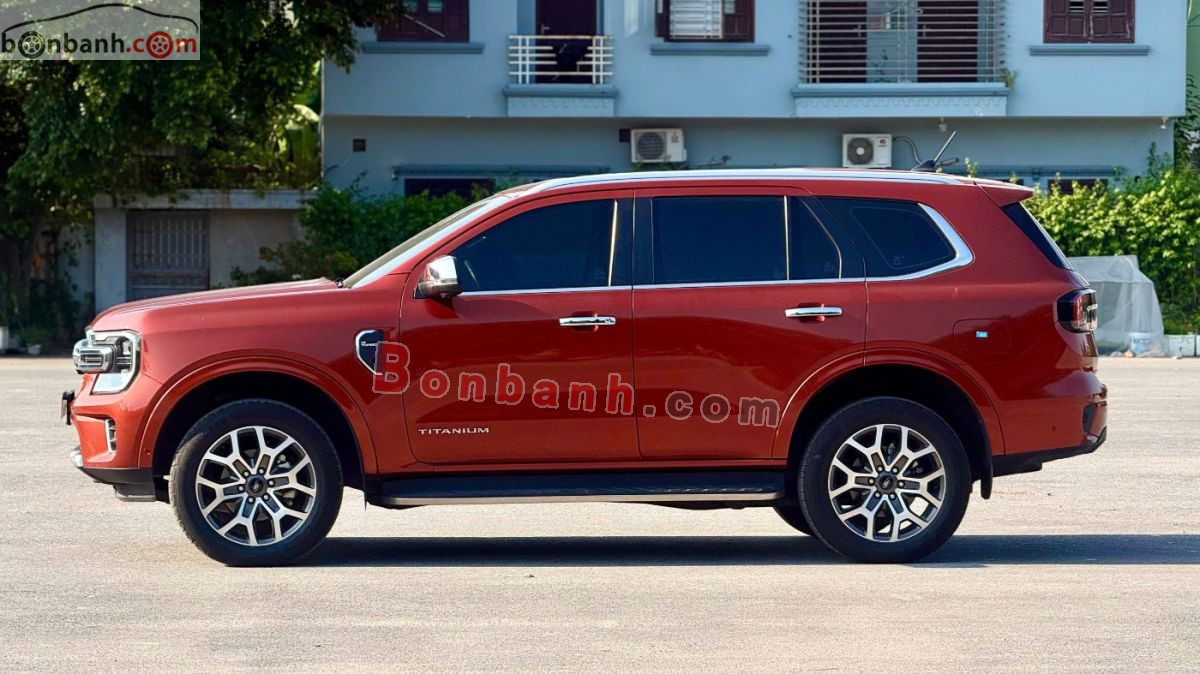 Ford Everest Titanium Plus 2.0L 4x4 AT 2023 - 1 Tỷ 125 Triệu 3