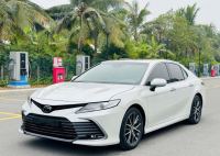 Bán xe Toyota Camry 2022 2.0Q giá 1 Tỷ 70 Triệu - Hưng Yên