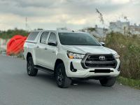 Bán xe Toyota Hilux 2.4L 4x2 AT 2021 giá 565 Triệu - TP HCM