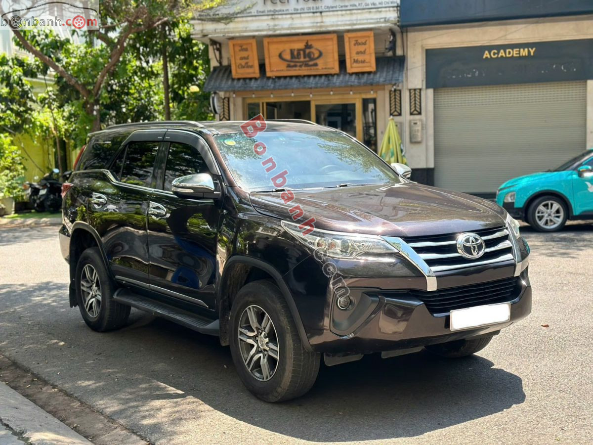 Toyota Fortuner 2.4G 4x2 MT 2017 - 557 Triệu 3