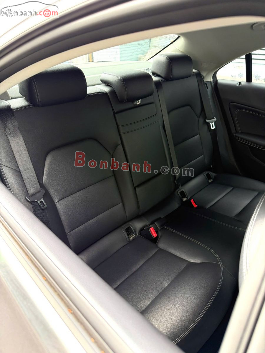 Mercedes Benz CLA class CLA 200 2017 - 539 Triệu 8