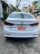 Bán xe Hyundai Elantra 2016 1.6 AT giá 395 Triệu - TP HCM