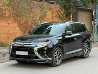Bán xe Mitsubishi Outlander 2017 2.0 CVT Premium giá 475 Triệu - Nghệ An