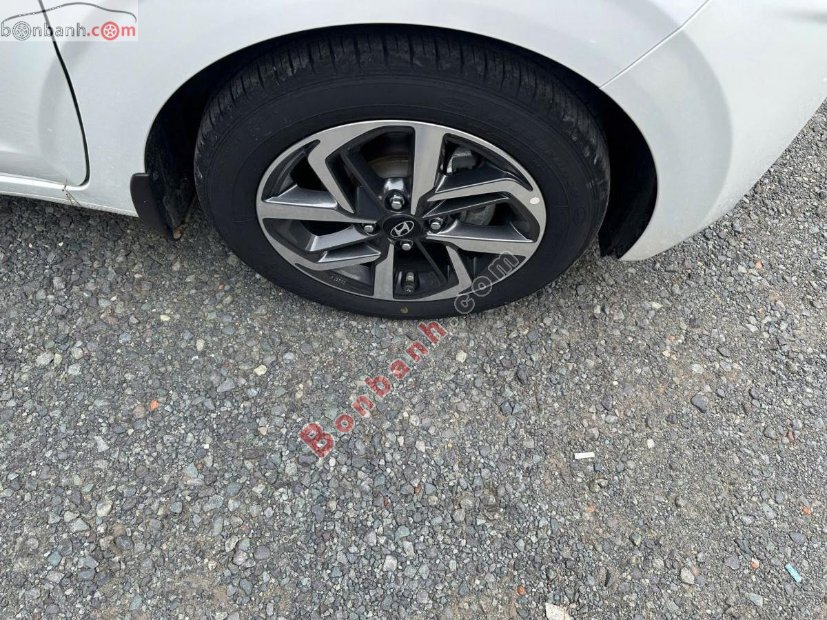 Hyundai i10 1.2 AT 2022 - 359 Triệu 2