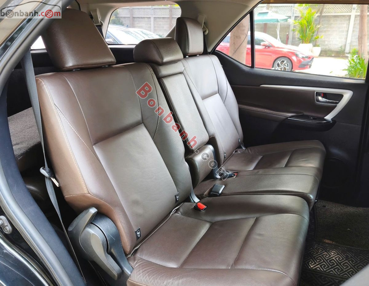Toyota Fortuner 2.7V 4x2 AT 2017 - 619 Triệu 9