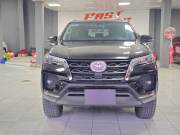 Bán xe Toyota Fortuner 2022 2.4L 4x2 AT giá 989 Triệu - TP HCM