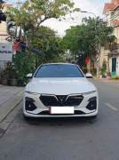 Bán xe VinFast Lux A 2.0 2021 Premium 2.0 AT giá 620 Triệu - TP HCM