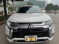 Bán xe Mitsubishi Outlander 2022 Premium 2.0 CVT giá 725 Triệu - Hà Nội
