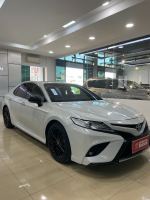 Bán xe Toyota Camry 2020 XLE 2.5 AT giá 910 Triệu - Hà Nội